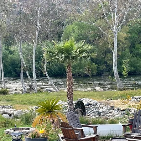 Sequoia River Front Cabins